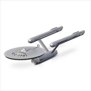 2018 Premium Star Trek USS Enterprise Metal Hallmark Keepsake Ornament QXI3493
