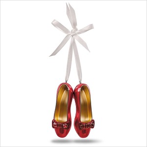 2018 Premium Wizard of Oz Ruby Slippers Hallmark Keepsake Ornament QXI2986