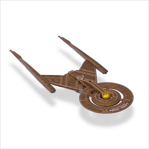 2018 Star Trek USS Discovery *Magic Hallmark Keepsake Ornament QXI3326