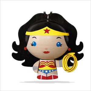 2018 Wonder Woman *Wood Ornament Hallmark Keepsake Ornament QXI3413