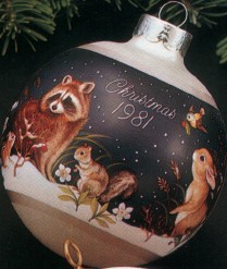 1981 Christmas in the Forest Ball (NB) Has Scratches Hallmark Keepsake Ornament QX8135-2