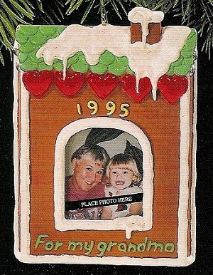 1995 For My Grandma Photo Holder (DB) Hallmark Keepsake Ornament QX5729