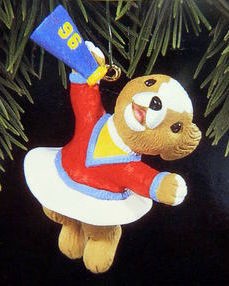 1996 Yuletide Cheer Hallmark Keepsake Ornament QX6054