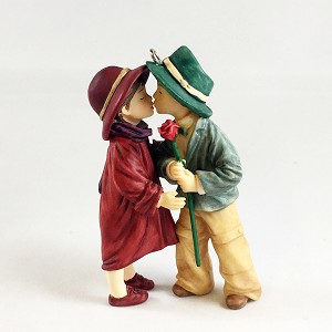 2005 The Kiss by Kim Anderson Hallmark Keepsake Ornament 1295QXG441-2