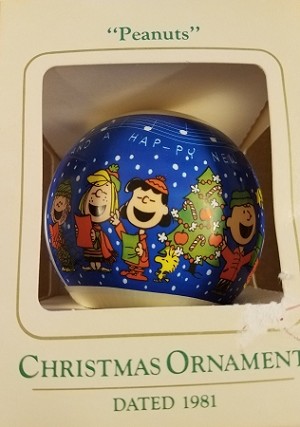 1981 Ambassador Peanuts Ball (VSDB) Hallmark Keepsake Ornament QX353-2