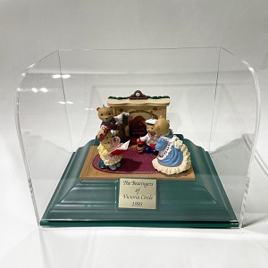1993 The Bearingers-Set With Fireplace 5 pieces Hallmark Keepsake Ornament XPR9700-2