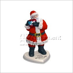 2011 The Gift of Love Santa *Club Hallmark Keepsake Ornament ClubExclusive5
