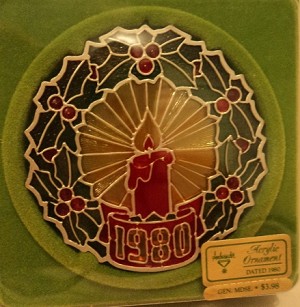 1980 Ambassador Wreath Hallmark Keepsake Ornament QX18H