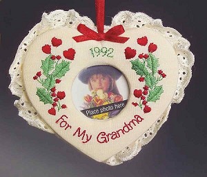1992 For My Grandma Photo Holder  Hallmark Keepsake Ornament 775QX518-4