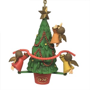1978 Angels Circling Tree MIB Hallmark Keepsake Ornament 800QX149-6-2