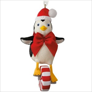 2017 Penguin On Parade Hallmark Keepsake Ornament LPR3302