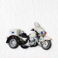 2010 Harley-Davidson Motorcycle 2009 Tri Glide Ultra Ltd. Qty. Hallmark Keepsake Ornament 2010Ltd13