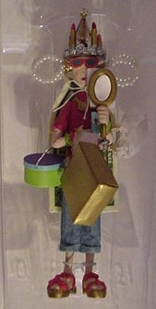 2004 Queen Of Shopping Hallmark Keepsake Ornament 1295QP1824