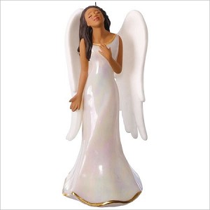 2017 Grace and Glory Angel *African American Hallmark Keepsake Ornament QHX1212