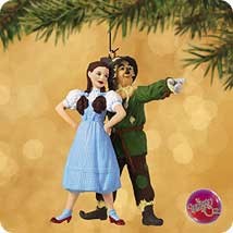 2002 Wizard of Oz Dorothy And Scarecrow Hallmark Keepsake Ornament 1595QX824-6