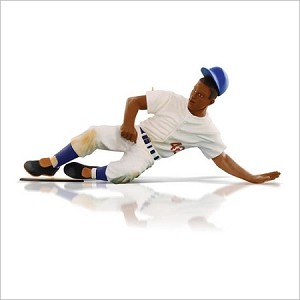 2015 Baseball Heroes Complement Jackie Robinson Hallmark Keepsake Ornament QXI2749