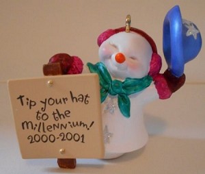 2000 Millennium Snowma'am Hallmark Keepsake Ornament qxi5241