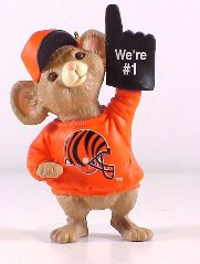 1996 NFL: Cincinnati Bengals (DB) Hallmark Keepsake Ornament QSR6384