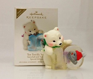 2010 Snowball and Tuxedo Ten Terrific Years Ltd. Qty. *Repaint Register to Win Hallmark Keepsake Ornament 2010Ltd5-2